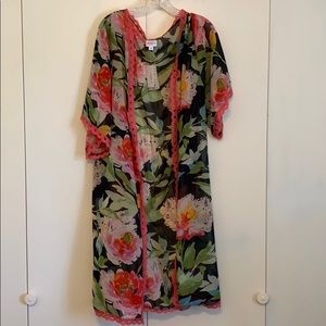 NWT Medium LuLaRoe Chloe Bohemian Overlay